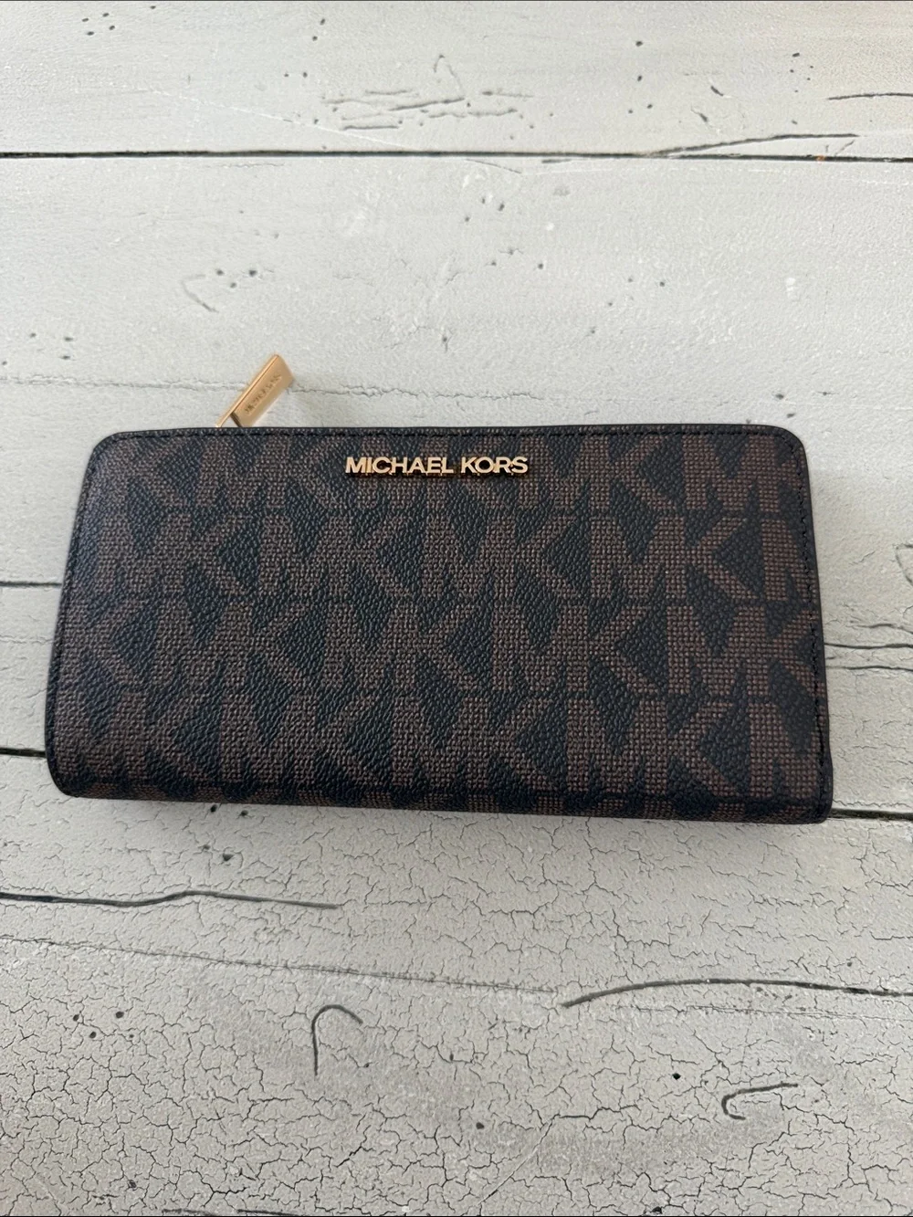 Michael Kors Dark Brown MK Logo Zip Wallet with Gold Hardware - Picture 2 of 7